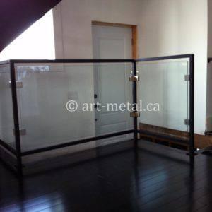 0002353267-glass-railing-designs-0105-300x300 0002353267-glass-railing-designs-0105-300x300